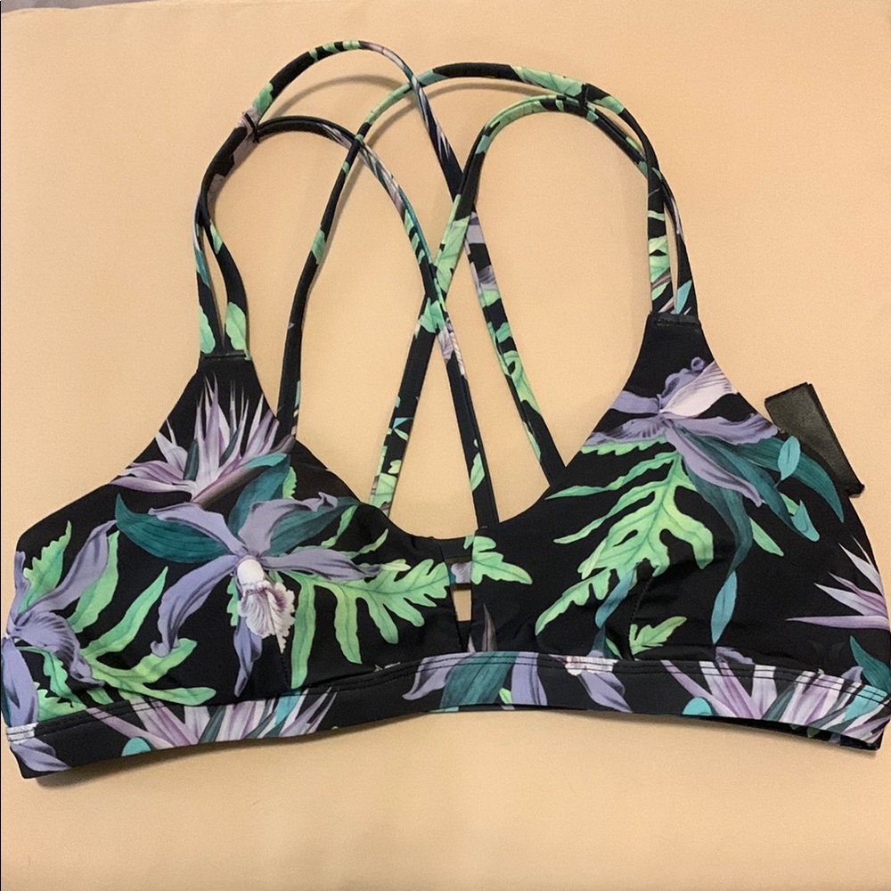 💛 3 for $15 Hurley Black and Green Bikini with Criss-Cross Straps